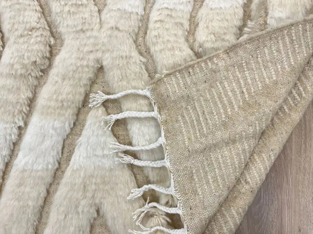 Tapis Beni Ouarain fait main, artisanat traditionnel du Haut Atlas marocain