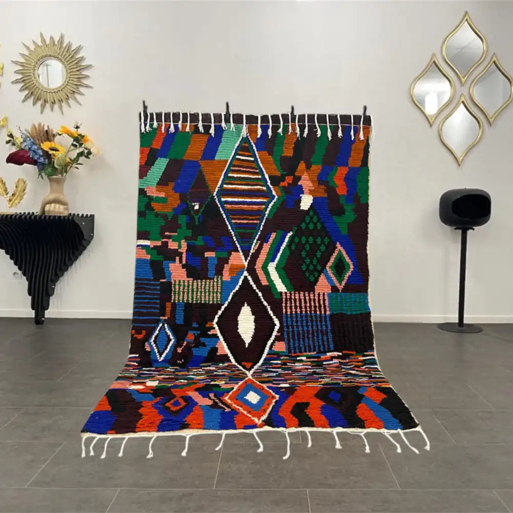 Tapis Azilal multicolore berbère fait main en laine naturelle
