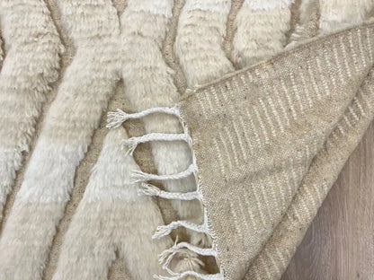 Tapis Beni Ouarain fait main, artisanat traditionnel du Haut Atlas marocain