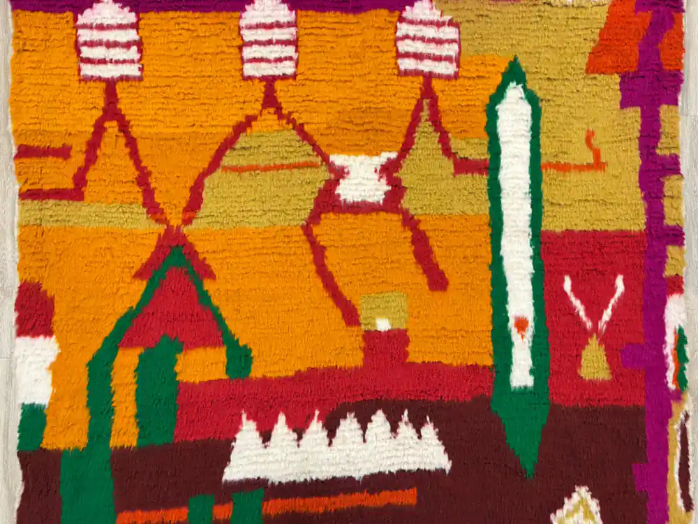 Laine multicolore d’un tapis Azilal authentique en laine naturelle, tissé main au Maroc