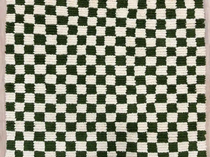 Motif vert du tapis Beni Ouarain authentique en laine naturelle, tissé main au Maroc