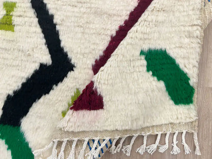 Tapis Azilal berbère authentique en laine naturelle, fait main au Maroc