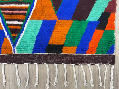 Tapis Azilal multicolore pour chambre ou espace détente