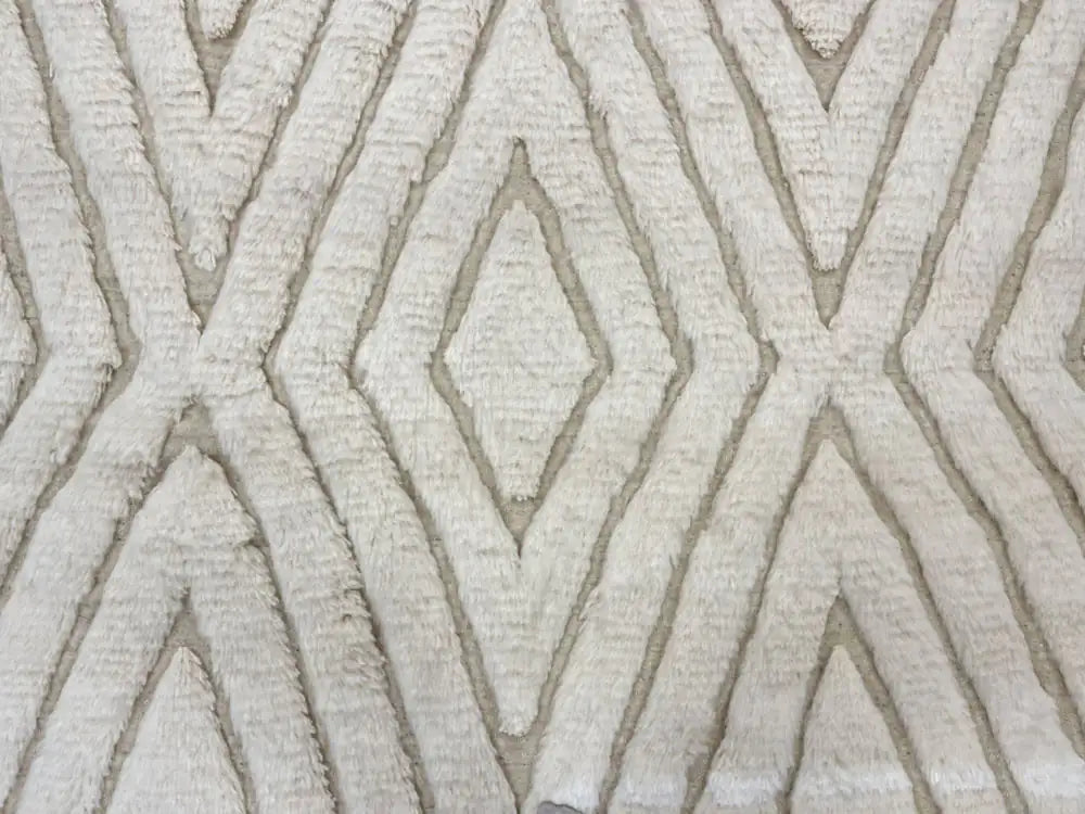 Tapis Beni Ouarain fait main en laine naturelle, artisanat du Haut Atlas marocain