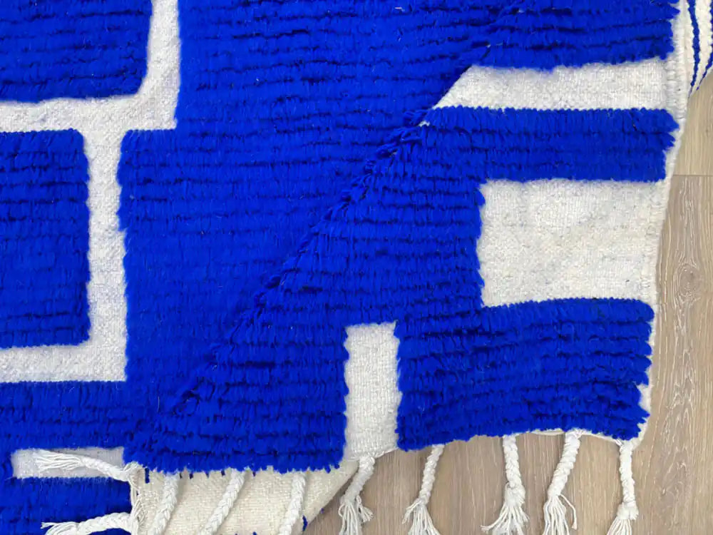 Tapis Beni Ouarain unique et authentique, fait main en laine naturelle