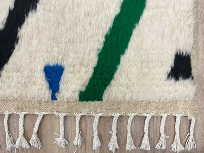 Tapis berbère Azilal authentique en laine naturelle, fait main au Maroc