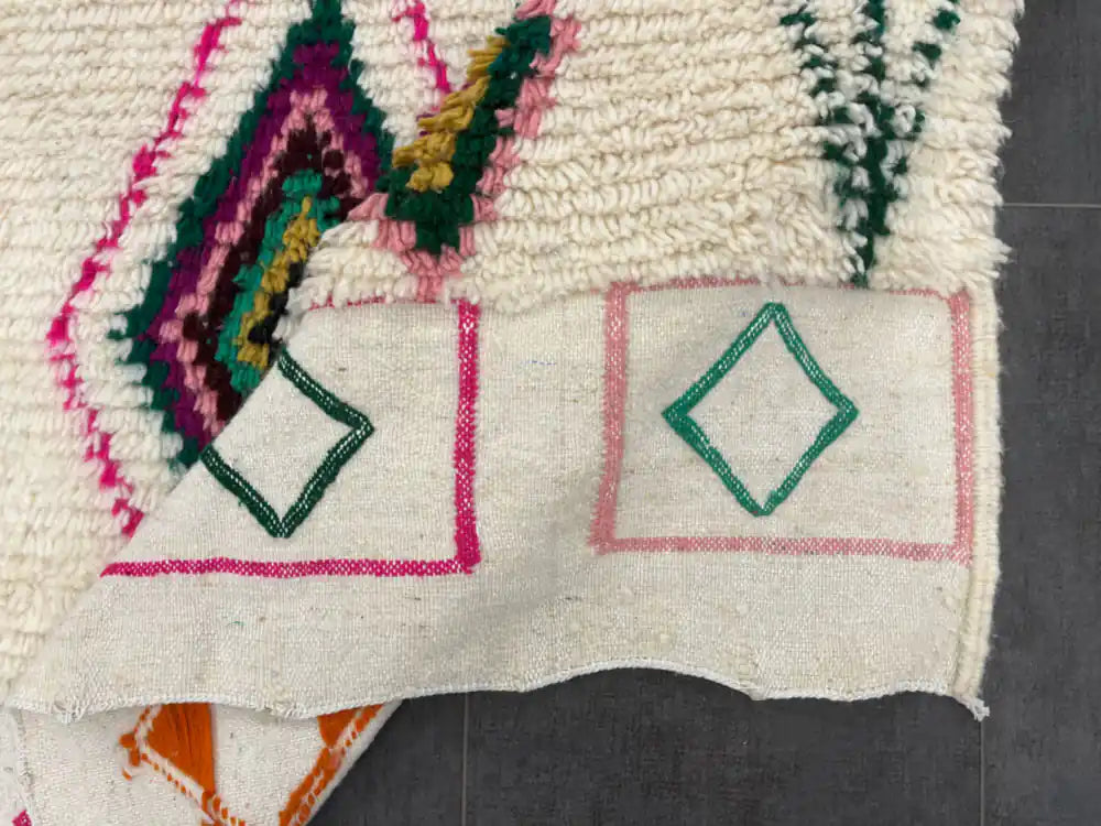 Tapis Azilal en laine fait main du Maroc - BERB