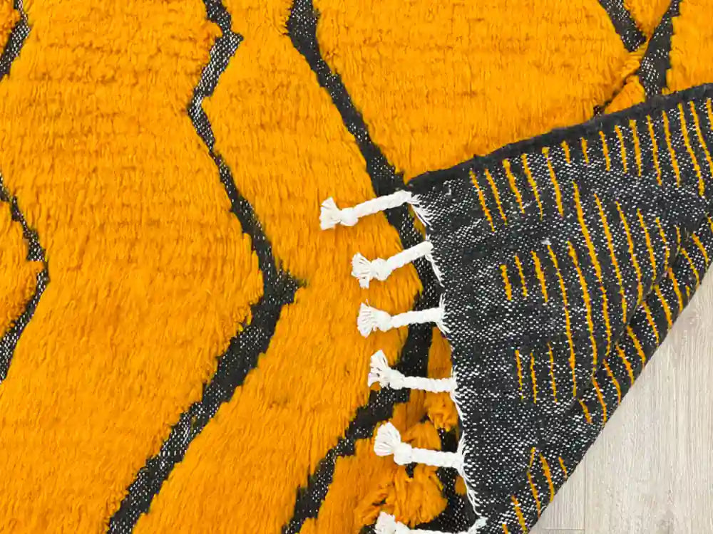 Tapis Beni Ouarain berbère en laine naturelle