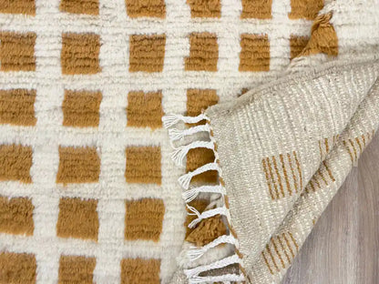 Tapis berbère Beni Ouarain en laine épaisse, tissage artisanal marocain fait main